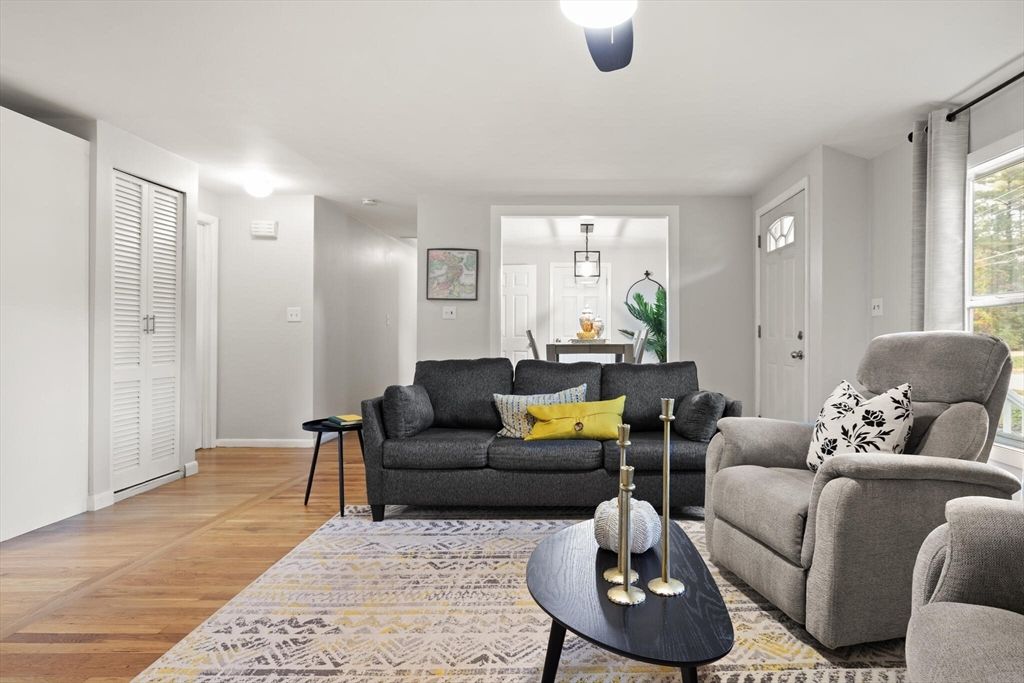 Interior, Kitchen, Living room, Stainless Steel Appliances, Wood Texture Flooring