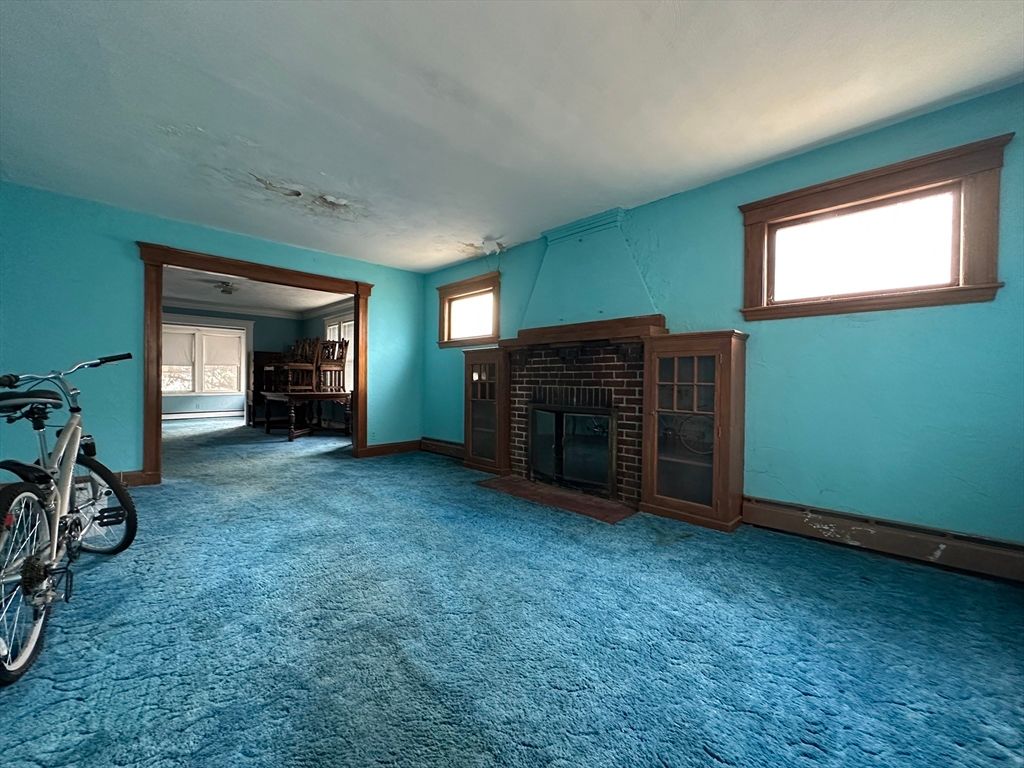 Empty room, Fireplace, Interior