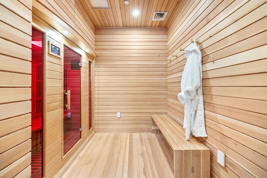 Interior, Recessed Lighting, Sauna Room