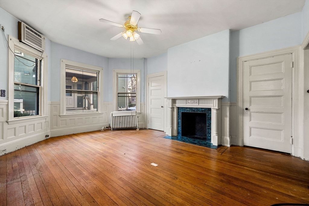 Empty room, Fireplace, Interior, Wood Texture Flooring