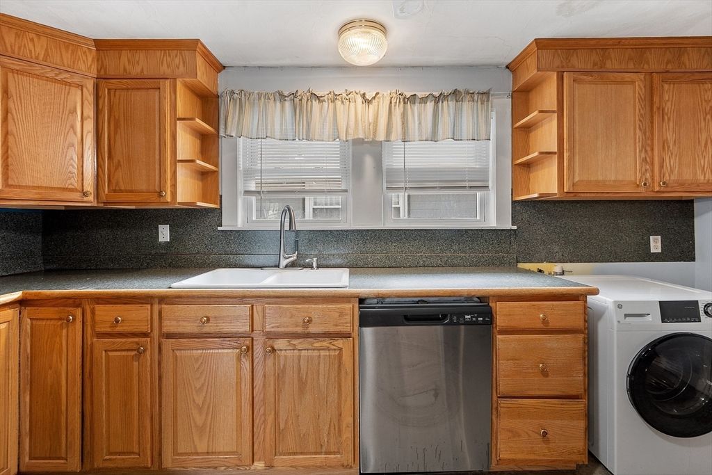 Interior, Kitchen, Washer