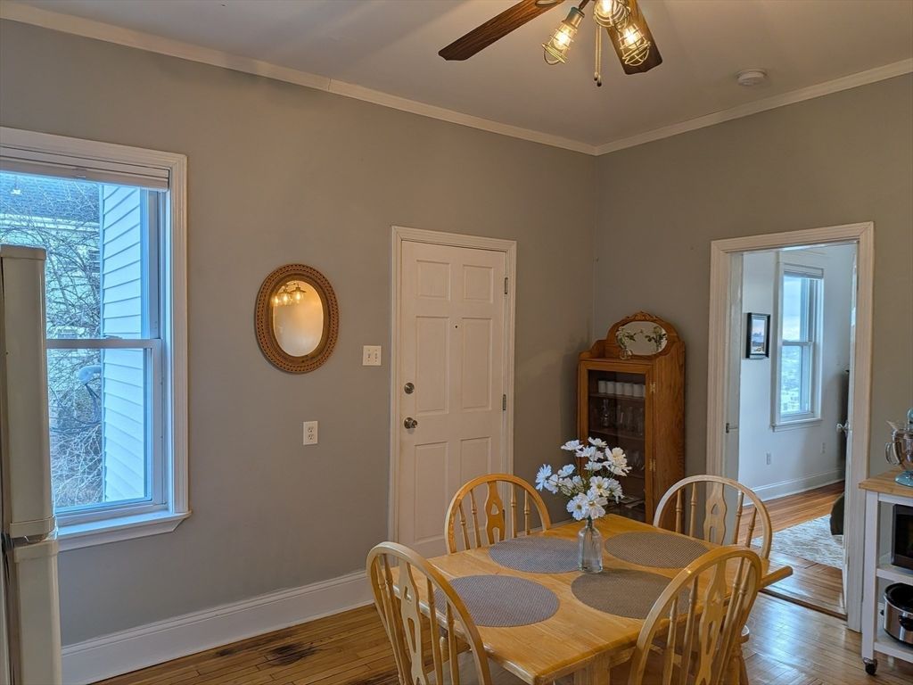 Dining room, Interior, Wood Texture Flooring