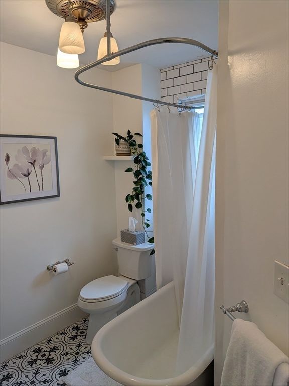 Bathroom, Interior, Pendant Lights