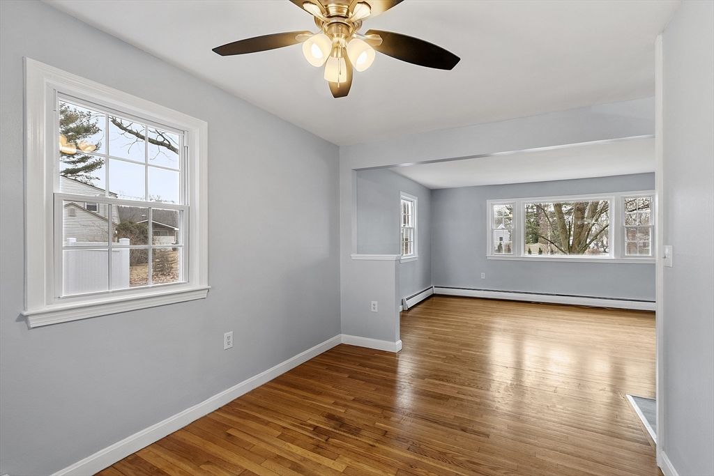 Empty room, Interior, Wood Texture Flooring