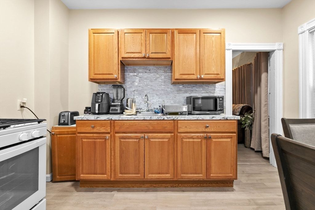Interior, Kitchen, Wood Texture Flooring