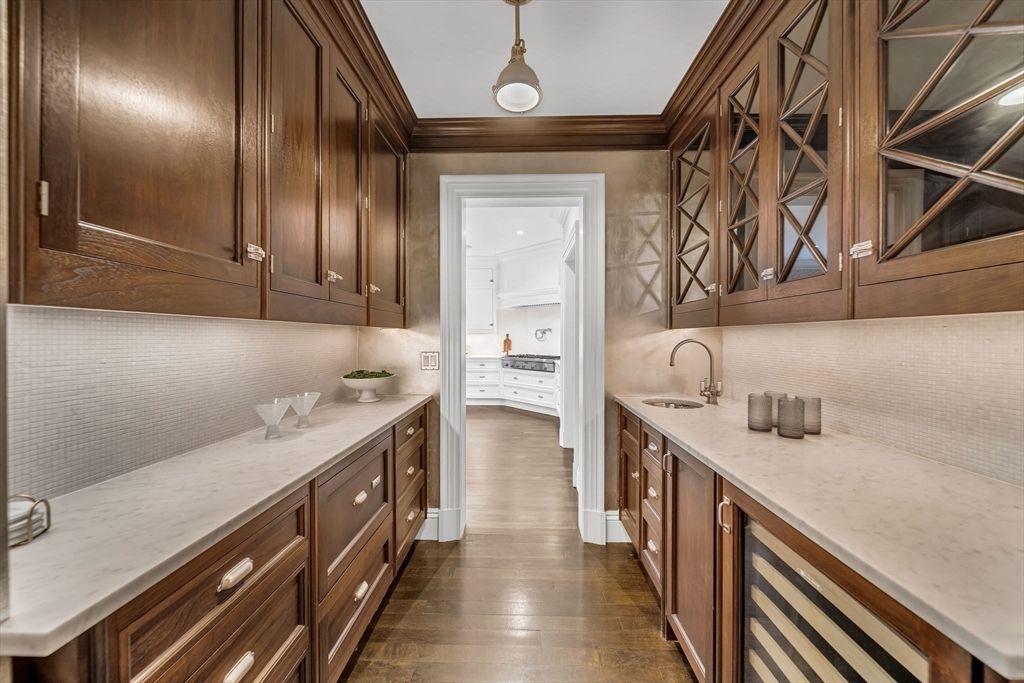 Interior, Kitchen, Pendant Lights, Wood Texture Flooring