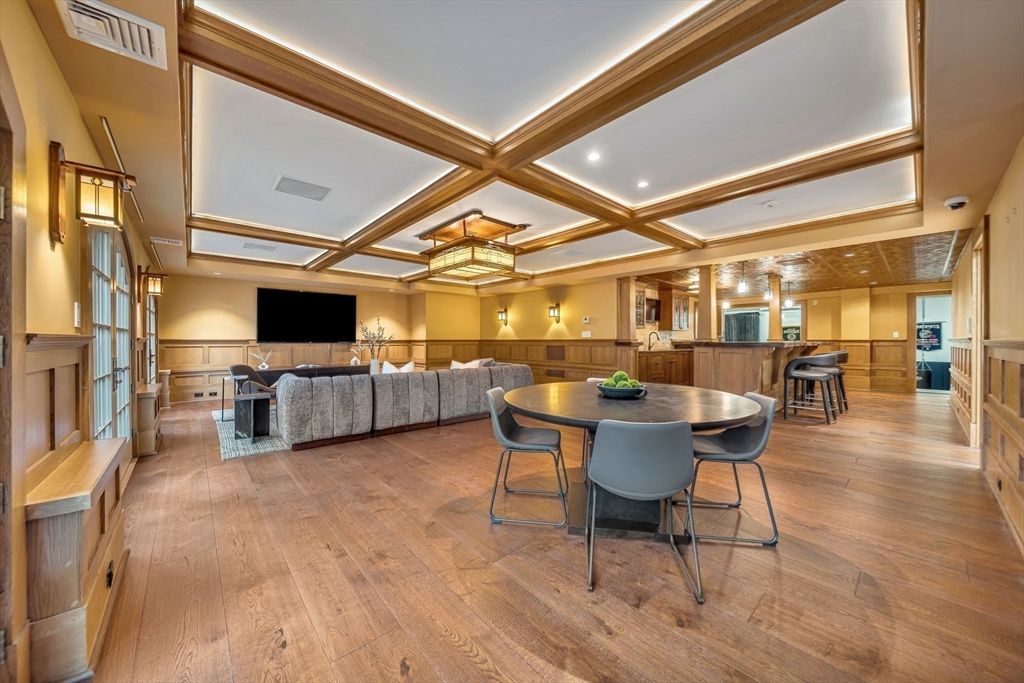 Dining room, Interior, Kitchen, Living room, Recessed Lighting, Wood Texture Flooring