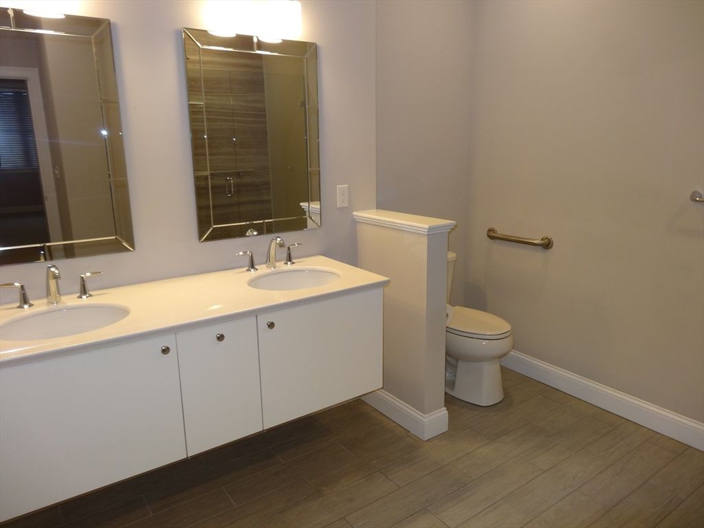 Bathroom, Dual Sink Vanities, Interior, Wood Texture Flooring