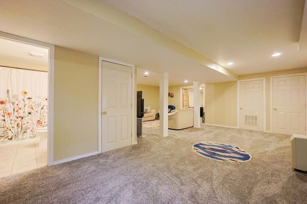 Interior, Recessed Lighting