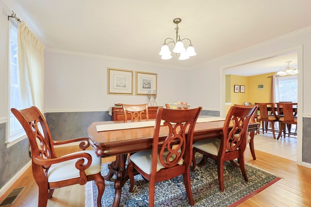 Chandelier, Dining room, Interior, Wood Texture Flooring
