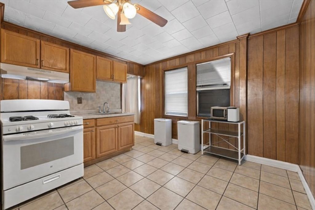Interior, Kitchen, Washer, Wooden Walls