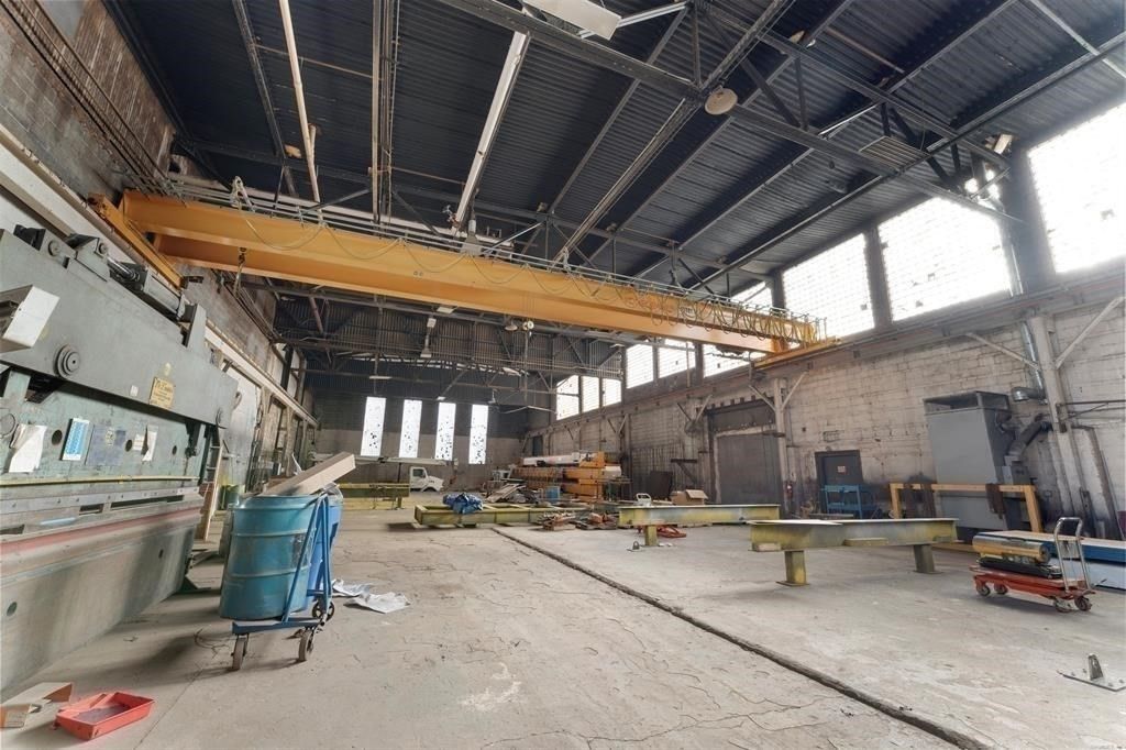 Interior, Stone Walls