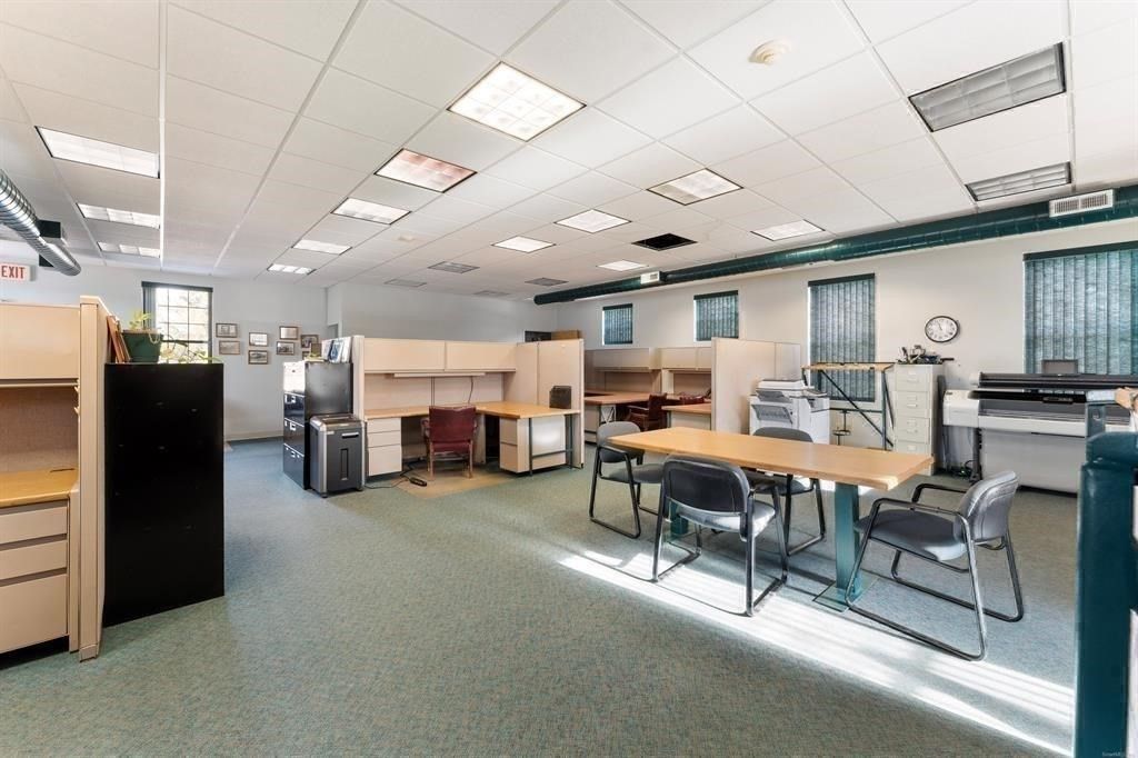 Dining room, Interior, Recessed Lighting
