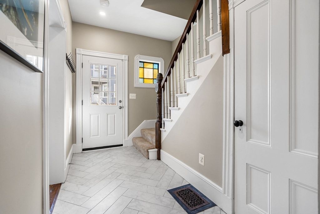 Interior, Marble, Recessed Lighting