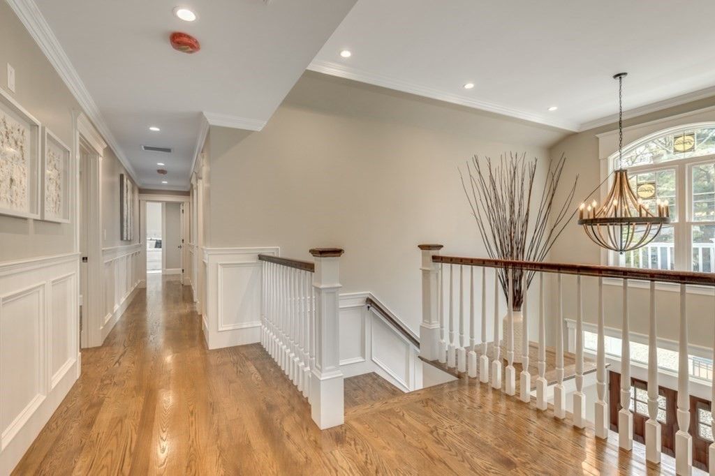 Chandelier, Interior, Recessed Lighting, Wood Texture Flooring