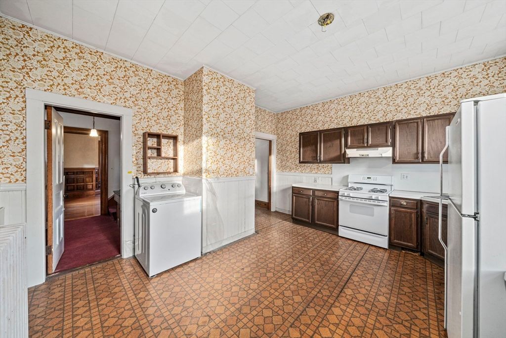 Interior, Kitchen, Washer