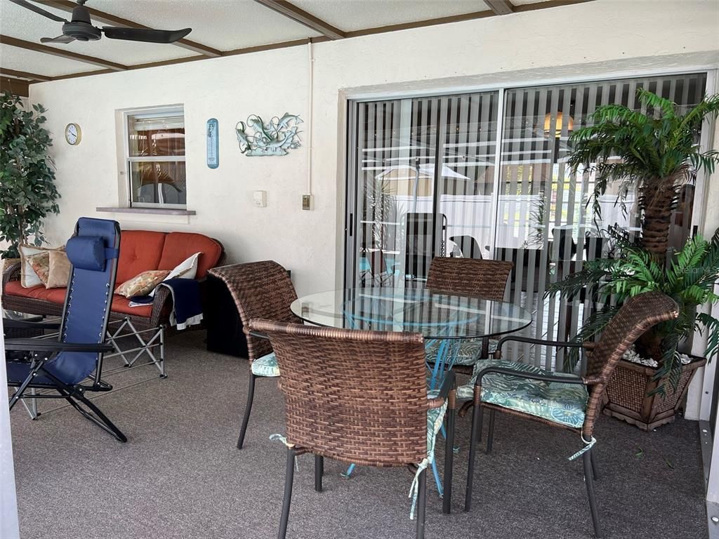 Dining room, Interior