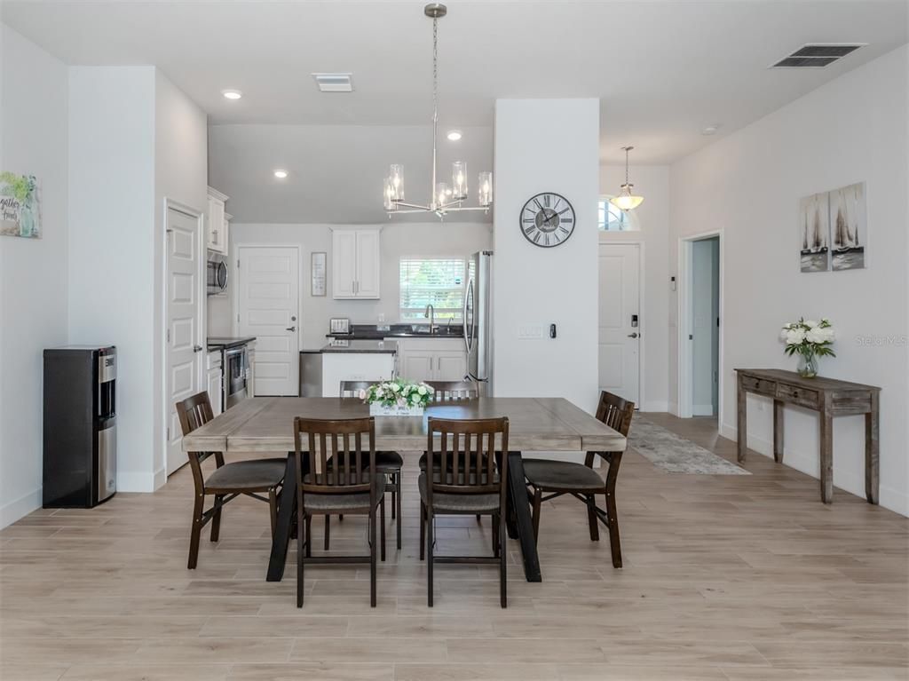 Dining room, Interior, Kitchen, Pendant Lights, Recessed Lighting, Wood Texture Flooring
