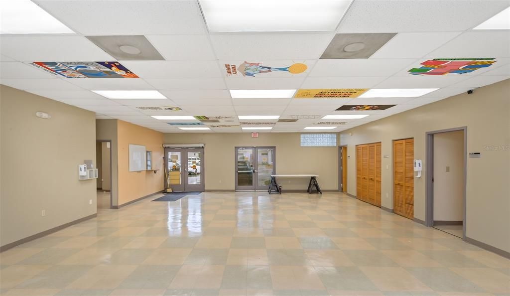 Interior, Recessed Lighting