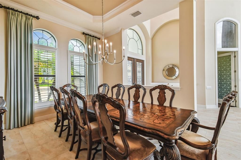 Chandelier, Dining room, Interior