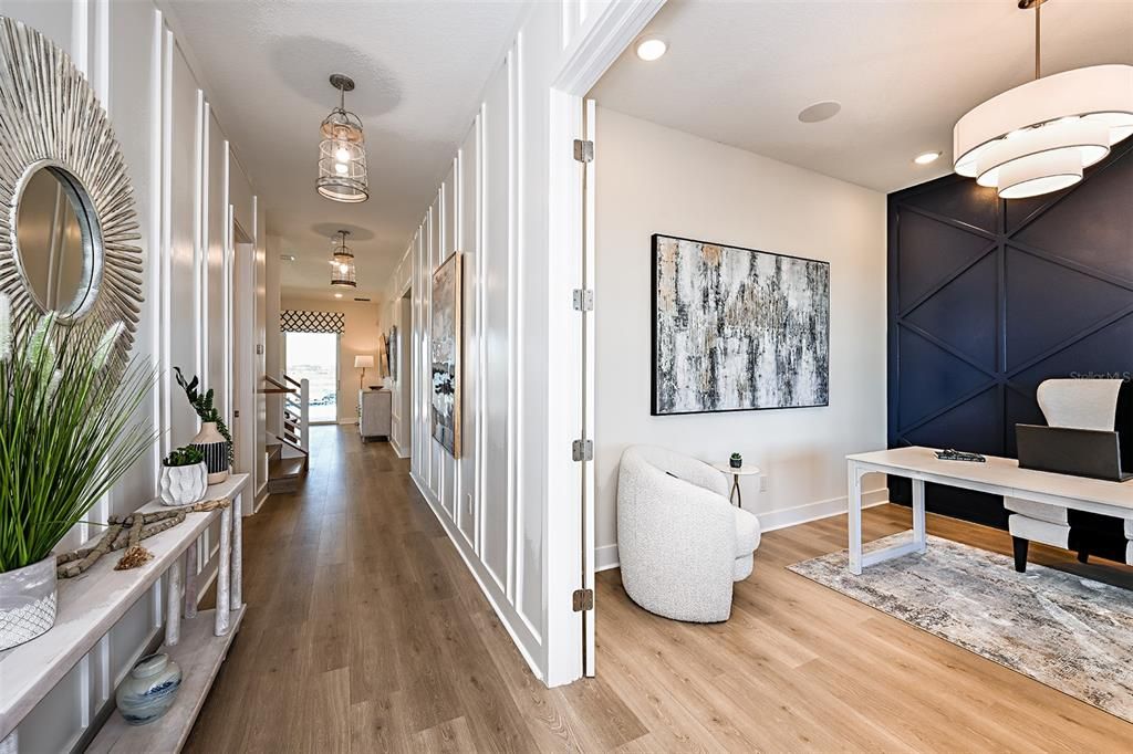 Home Office, Interior, Pendant Lights, Recessed Lighting, Wood Texture Flooring