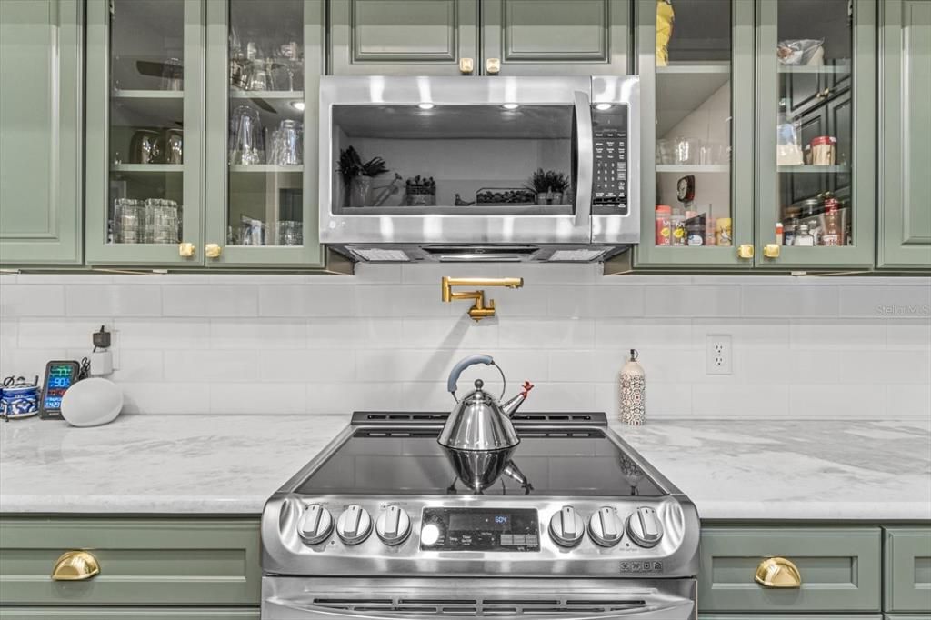 Interior, Kitchen, Stainless Steel Appliances