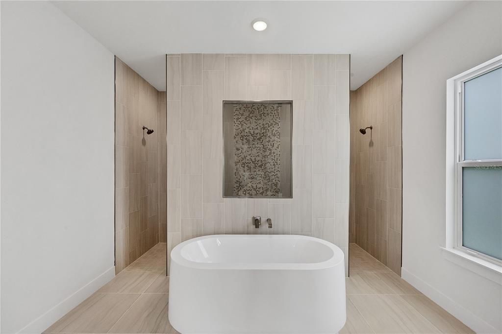 Bathroom, Free Standing Baths, Interior, Recessed Lighting