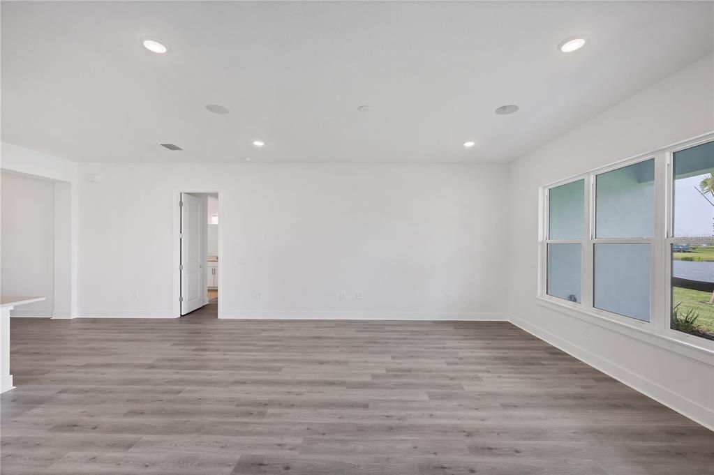 Empty room, Interior, Recessed Lighting, Wood Texture Flooring