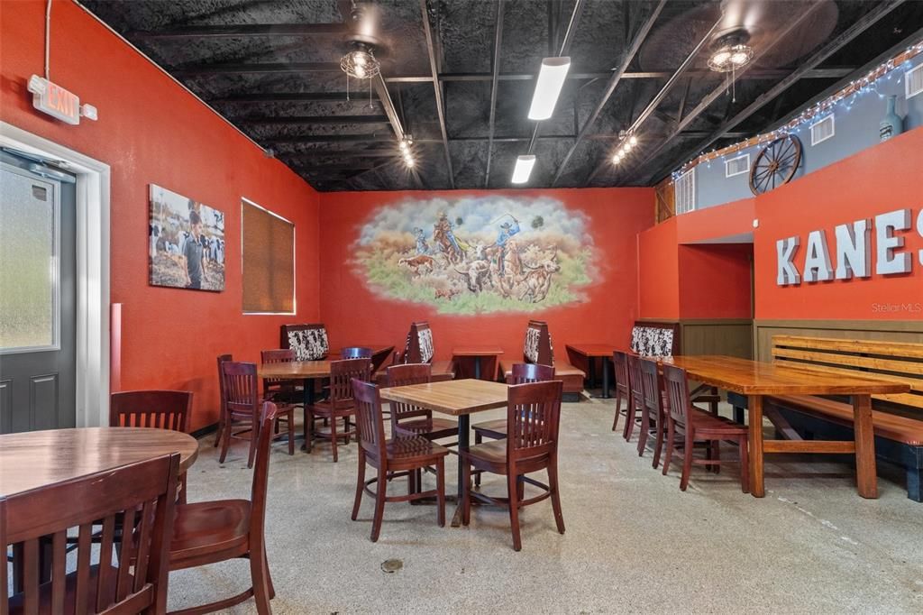 Dining room, Interior