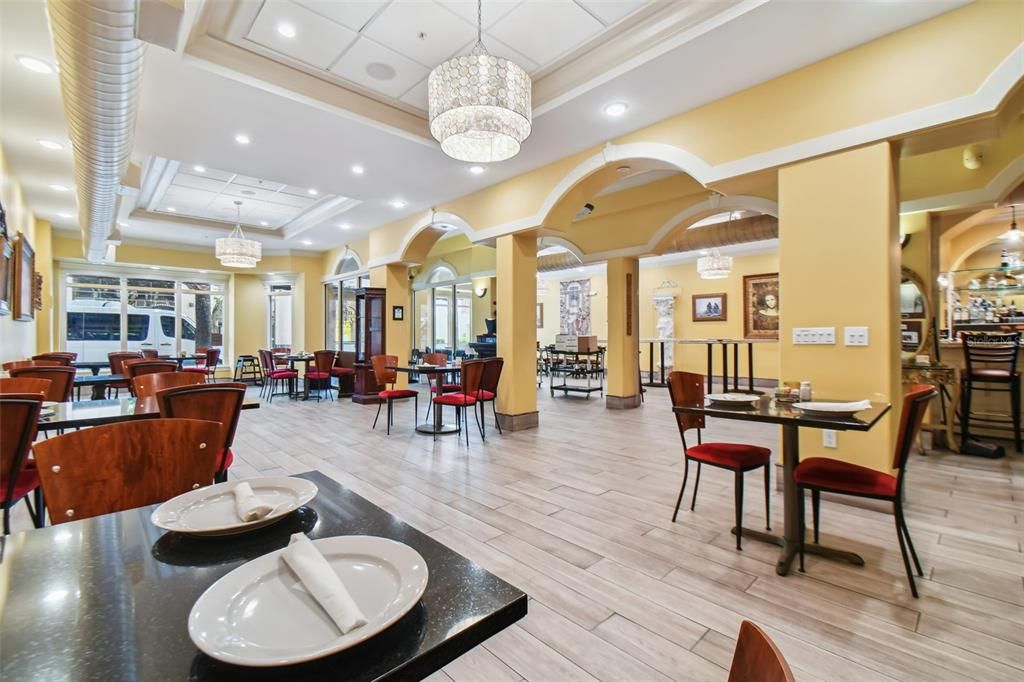 Chandelier, Dining room, Interior, Recessed Lighting, Wood Texture Flooring