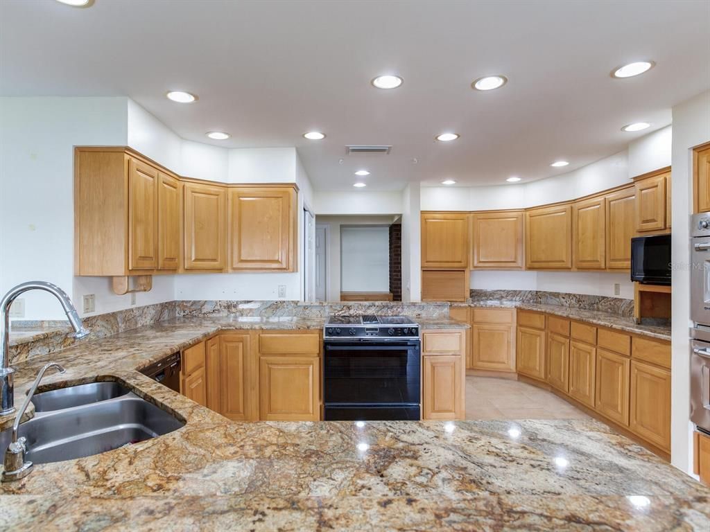 Interior, Kitchen, Recessed Lighting