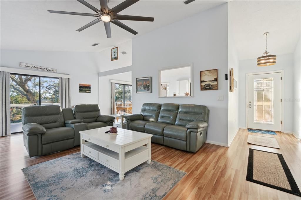 Interior, Living room, Pendant Lights, Wood Texture Flooring