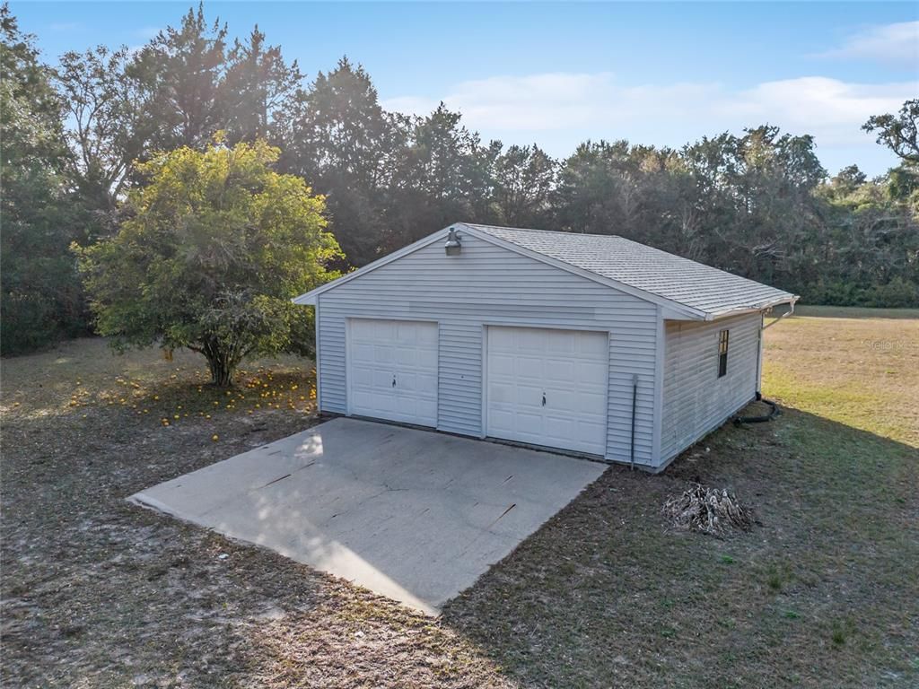 Backyard, Detached Garage, Exterior