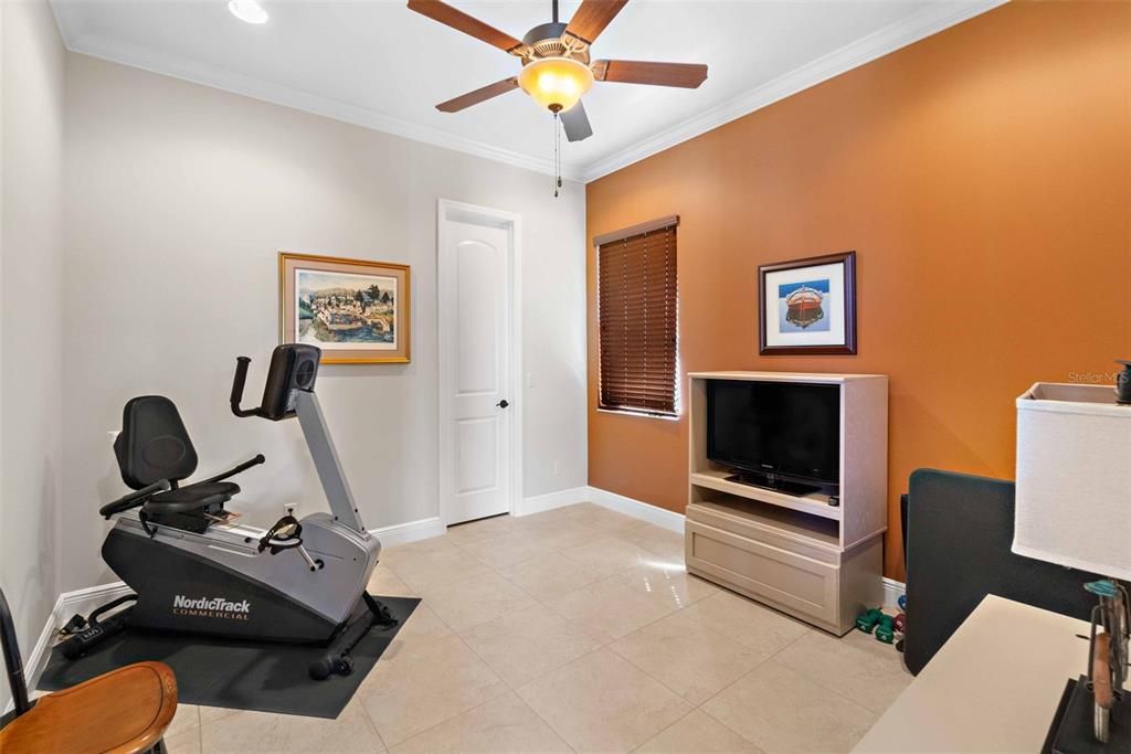 Fitness Equipment, Interior, Recessed Lighting
