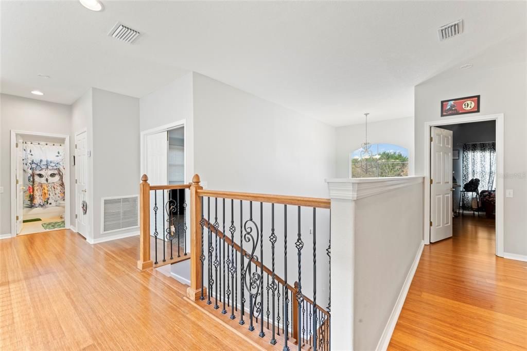Interior, Pendant Lights, Recessed Lighting, Wood Texture Flooring