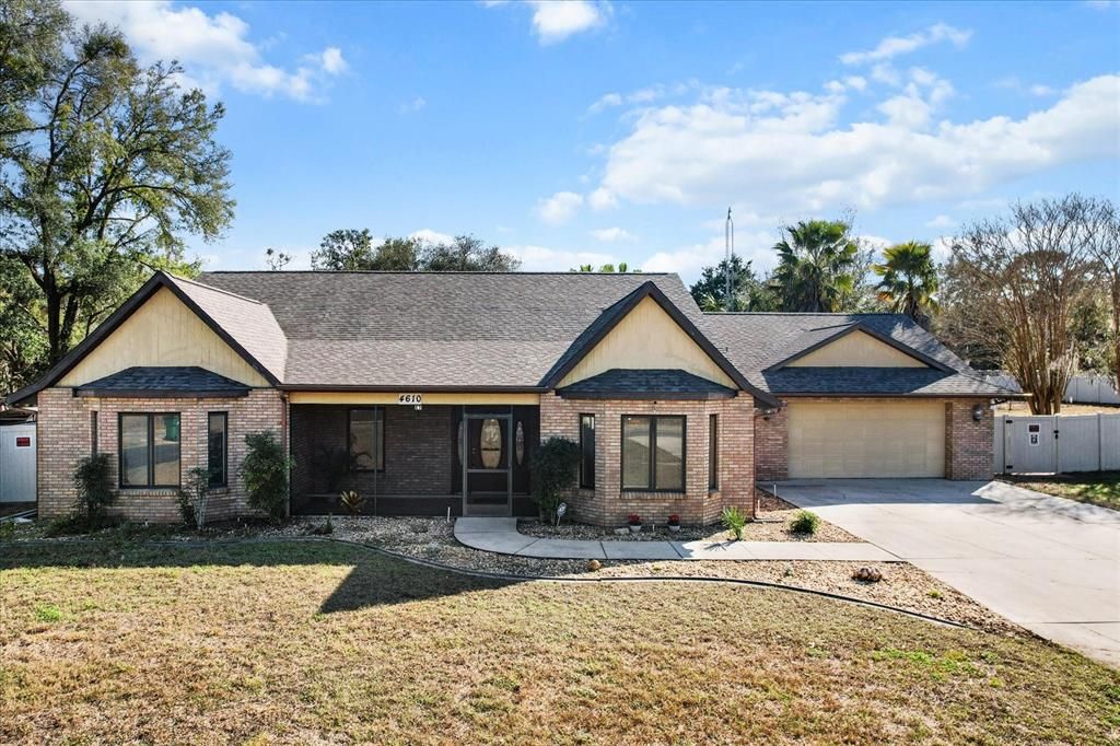 Attached, Exterior, Facade, Brick Facade, Ranch