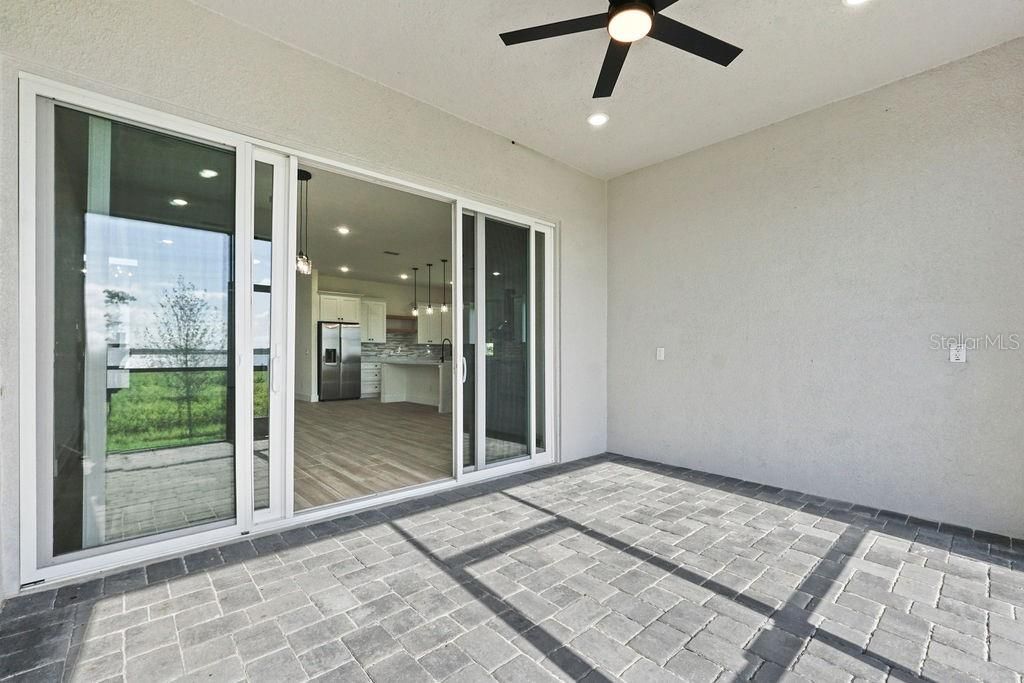 Empty room, Interior, Kitchen, Recessed Lighting, Stainless Steel Appliances
