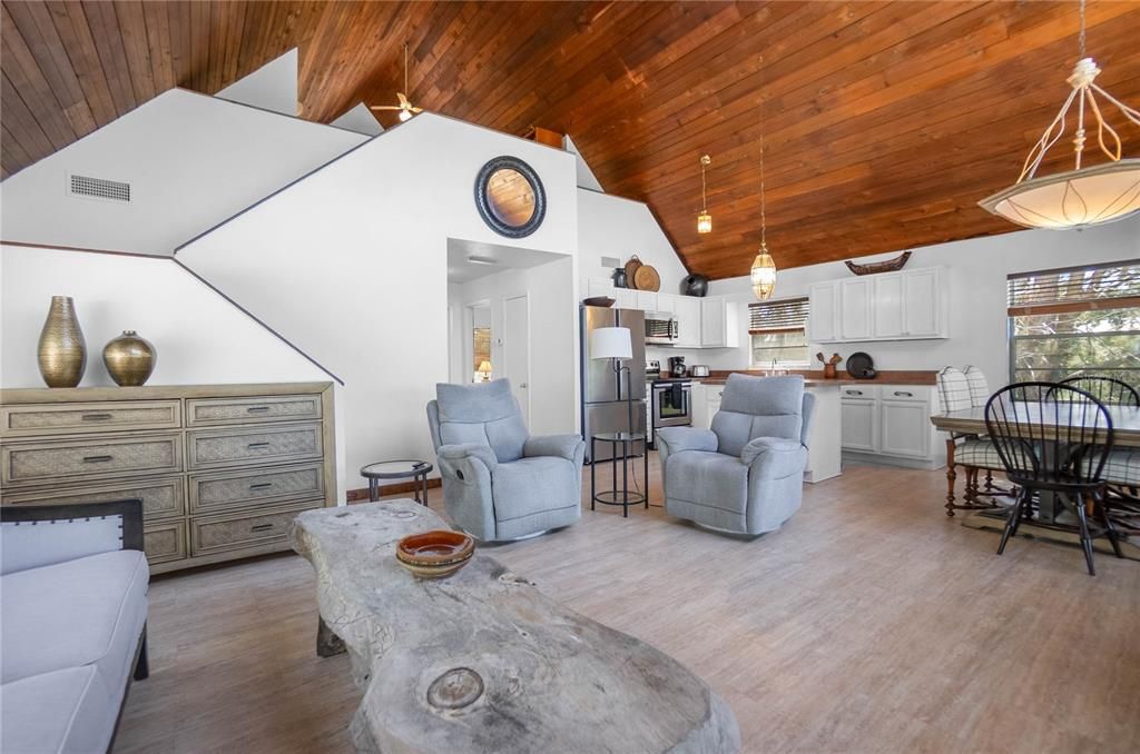 Dining room, Interior, Kitchen, Pendant Lights, Wooden Ceilings, Wood Texture Flooring