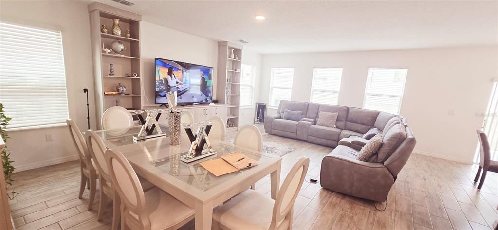 Dining room, Interior, Living room, Recessed Lighting, Wood Texture Flooring