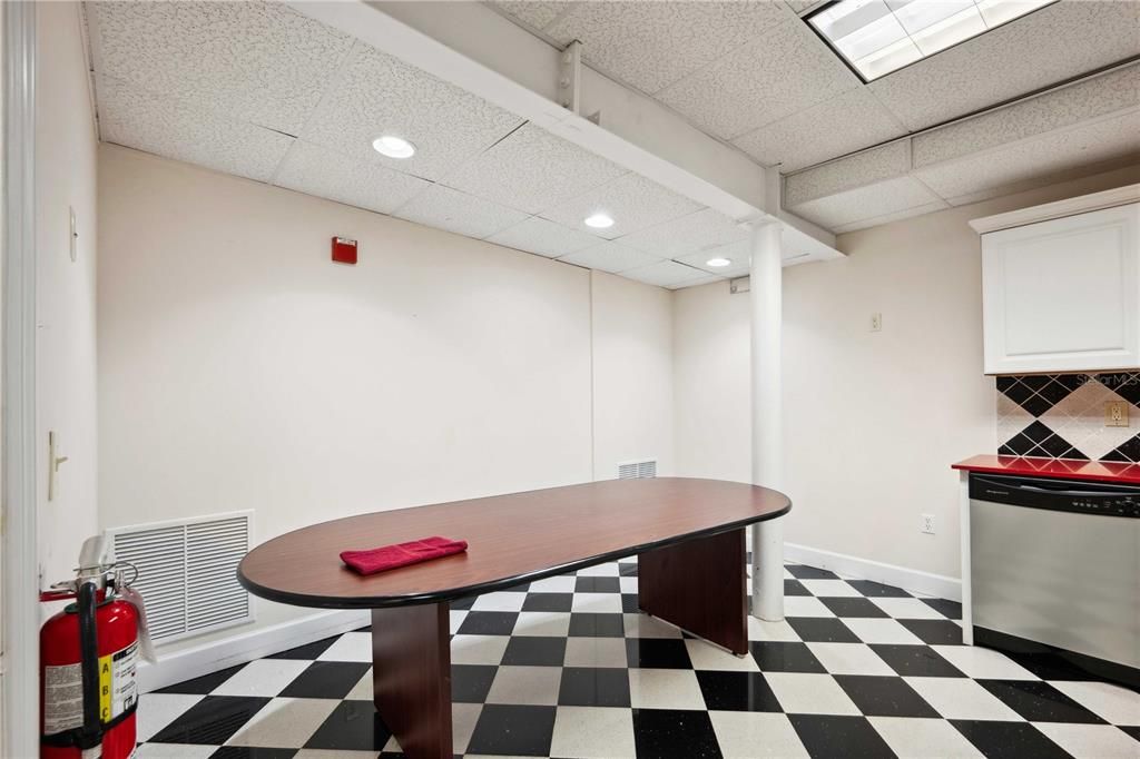 Interior, Recessed Lighting