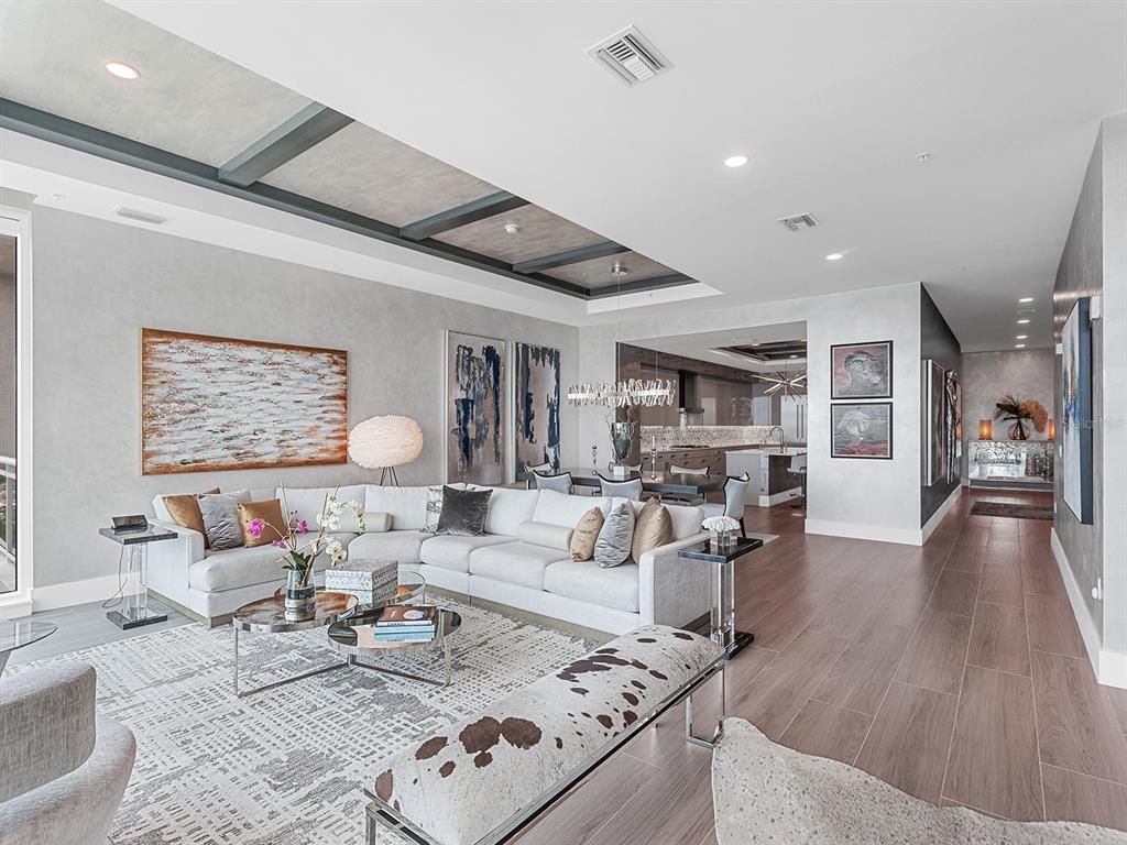 Dining room, Interior, Kitchen, Living room, Pendant Lights, Recessed Lighting, Wood Texture Flooring