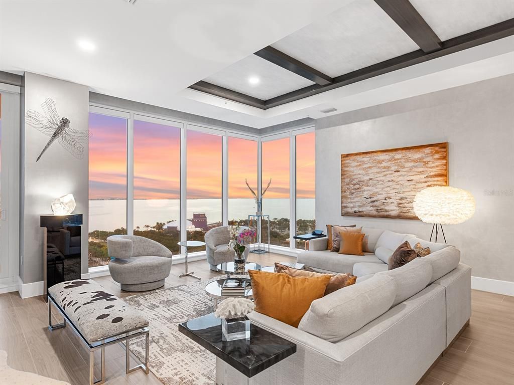 Interior, Living room, Recessed Lighting, Water, Wood Texture Flooring