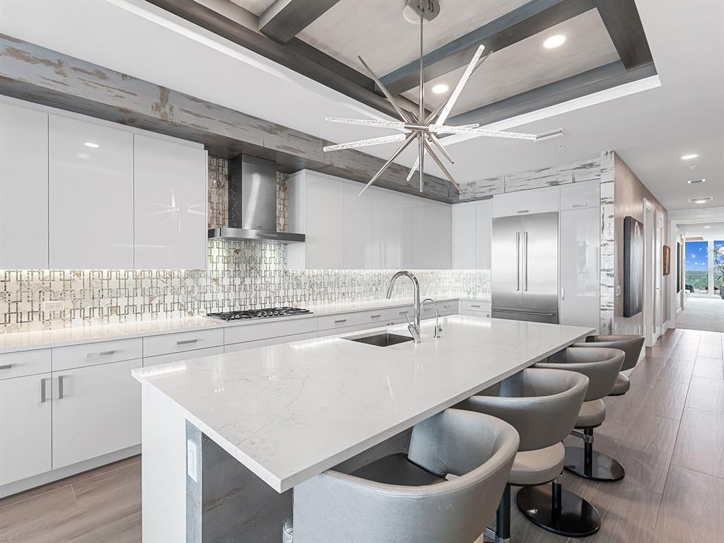 Interior, Kitchen, Pendant Lights, Recessed Lighting, Wooden Beams, Wood Texture Flooring