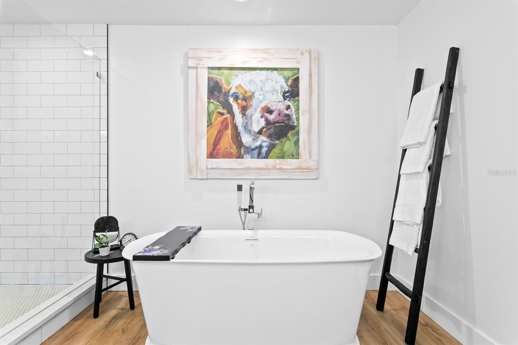 Bathroom, Free Standing Baths, Interior, Wood Texture Flooring