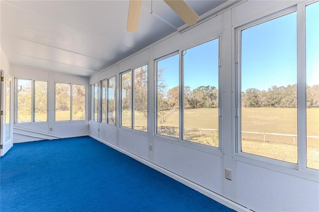 Empty room, Interior, Sun Room