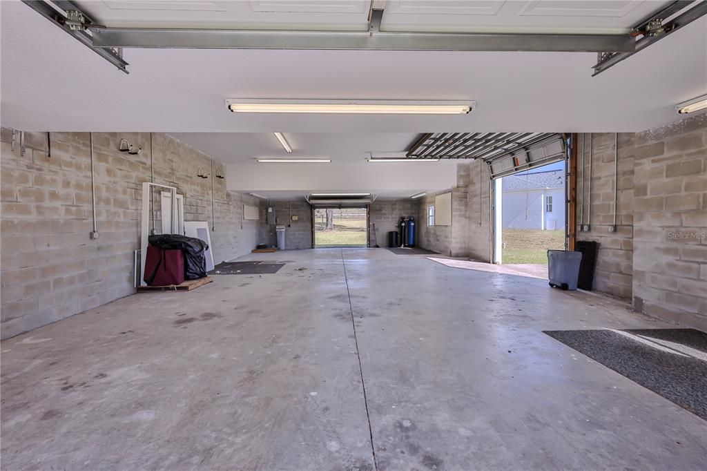 Garage, Interior, Stone Walls