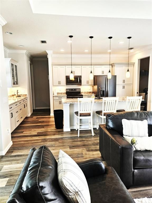 Interior, Kitchen, Living room, Pendant Lights, Recessed Lighting, Stainless Steel Appliances, Wood Texture Flooring