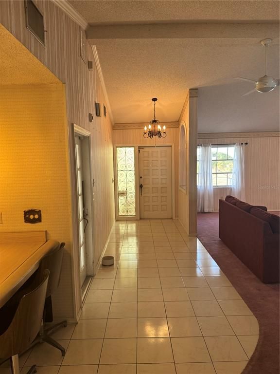 Chandelier, Interior