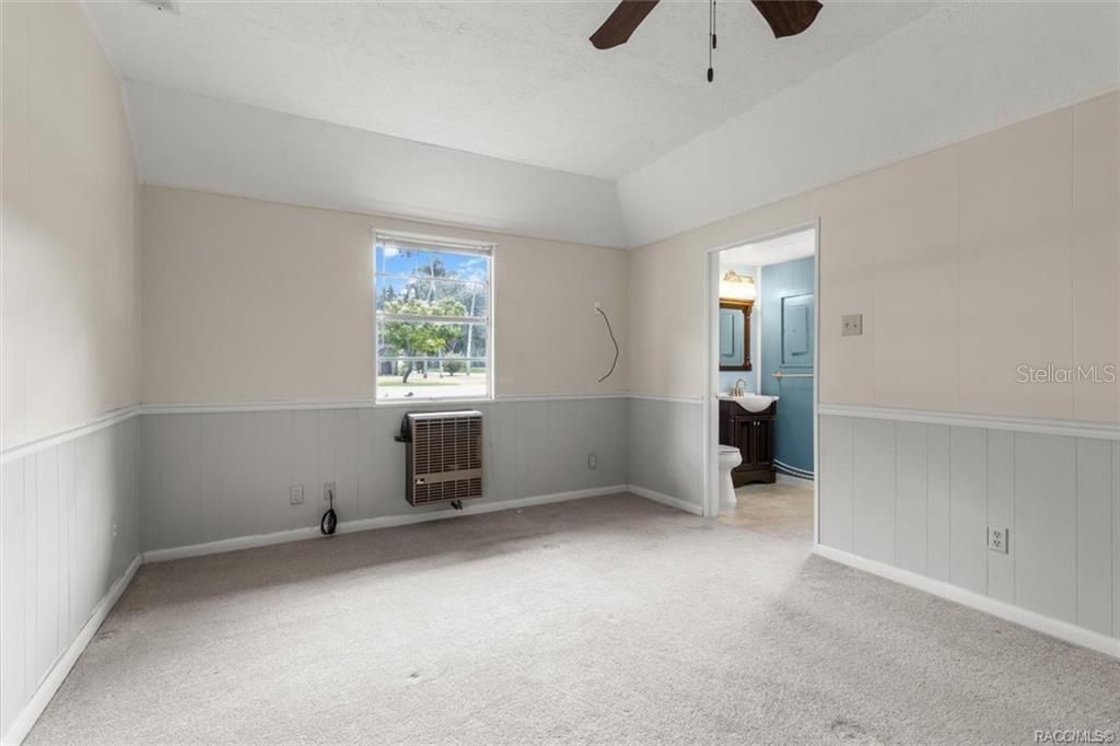Bathroom, Empty room, Interior