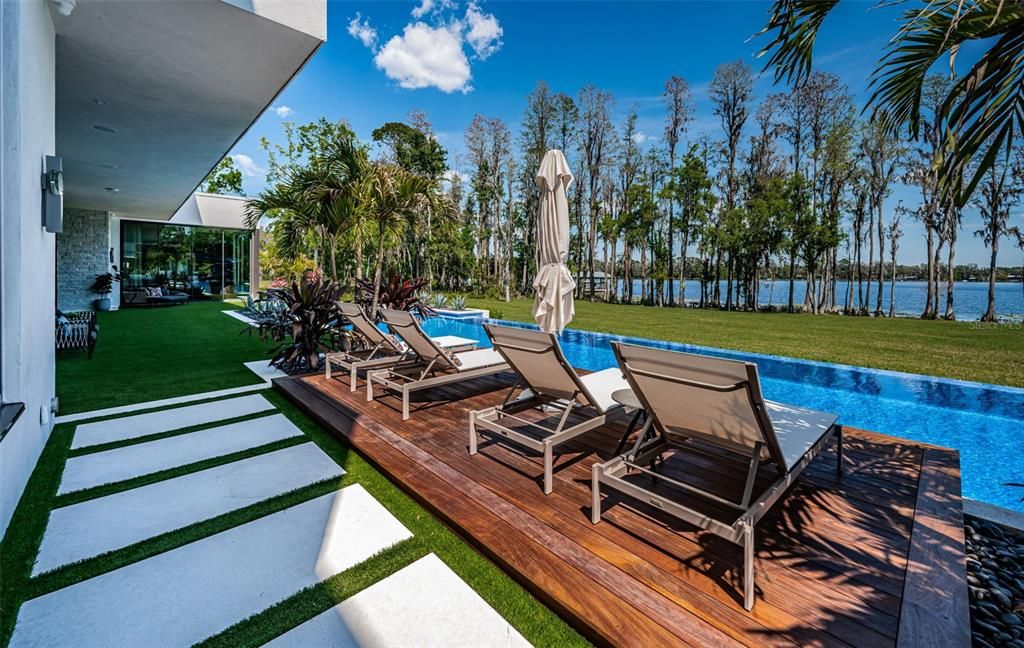 Exterior, Pool, Water